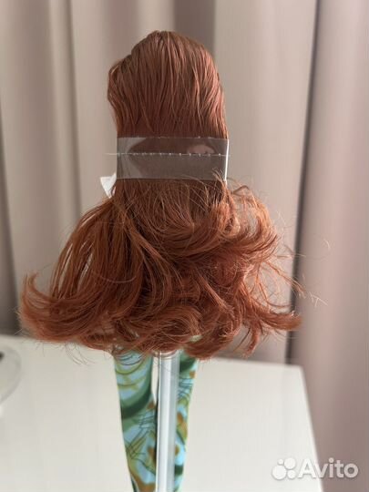 Кукла новая (типа Барби), ноги гнутся