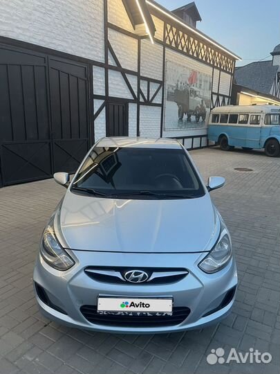 Hyundai Solaris 1.4 AT, 2011, 141 000 км