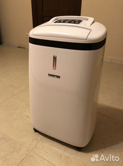 Осушитель воздуха Master dh720
