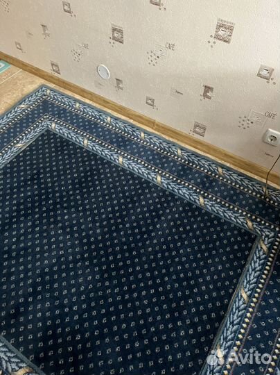 Ковер шерсть размер 1.6 на 2 м