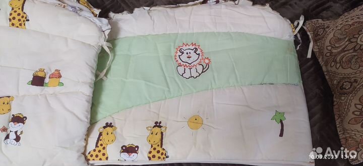 Бортики в детскую кроватку