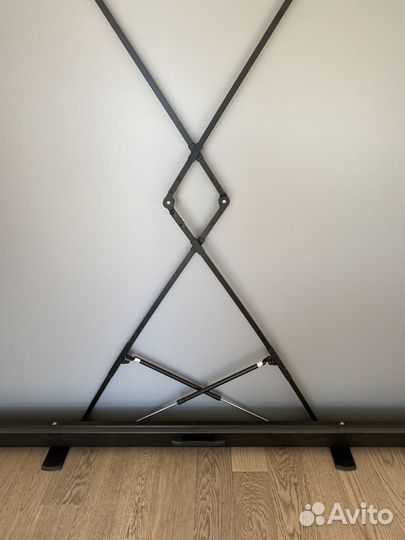 Экран ALR для проектора