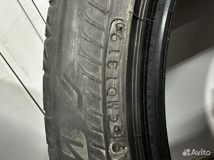 Bridgestone Alenza 001 255/45 R20