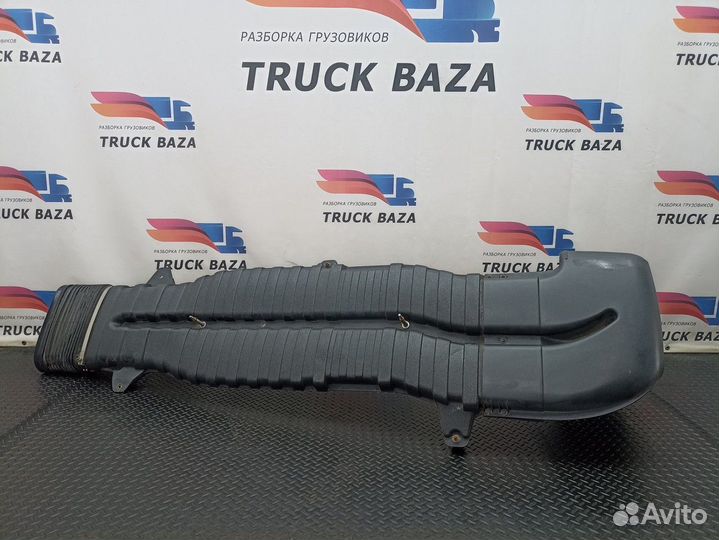 1676678 Воздухозаборник Volvo FH