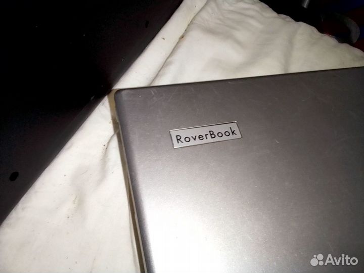 Ноутбук roverbook v555 wh