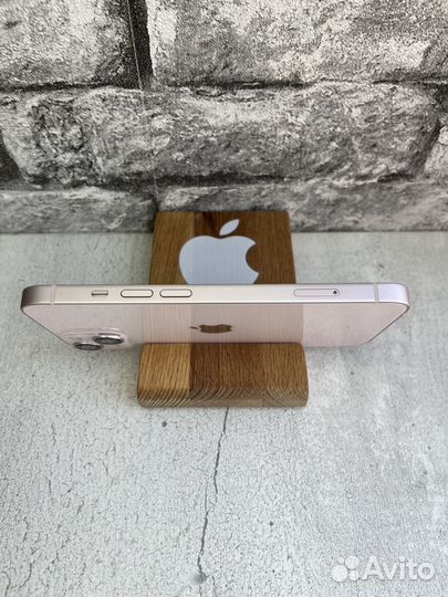 iPhone 13 128 нежно розовый