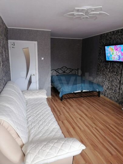 2-к. квартира, 49 м², 4/9 эт.