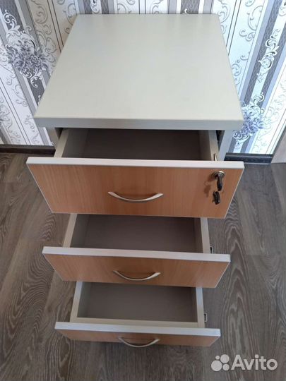 Тумба выкатная