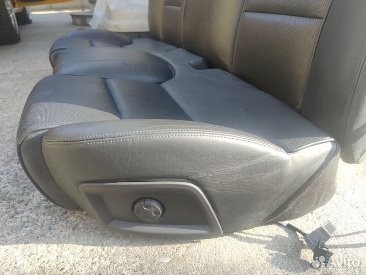 Заднее сиденье Audi A8 D3