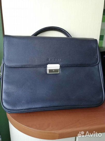Мужской кожаный портфель Strada