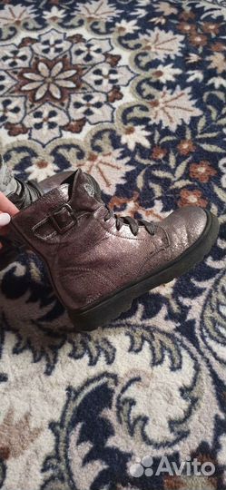 Ботинки демисезонные для девочки 29 размер