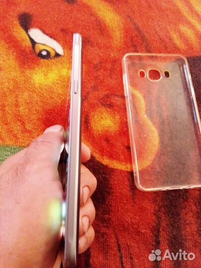 Samsung Galaxy J7 (2016), 2/16 ГБ