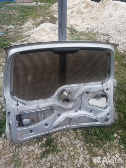 Крышка богажника нивы шевроле