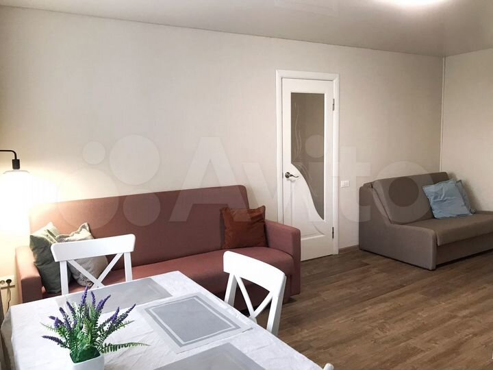 2-к. квартира, 43 м², 2/4 эт.