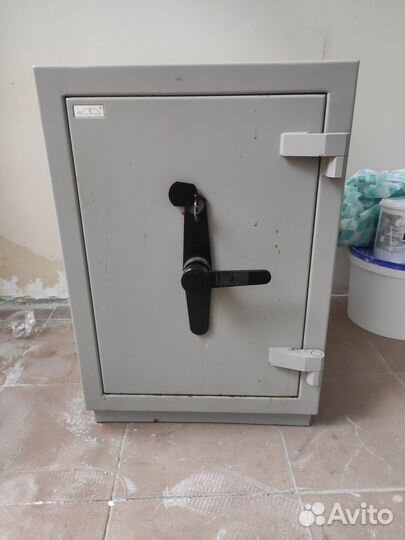 Сейф кз-0132т