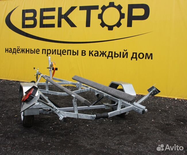 Прицеп лав 81015 (вектор)