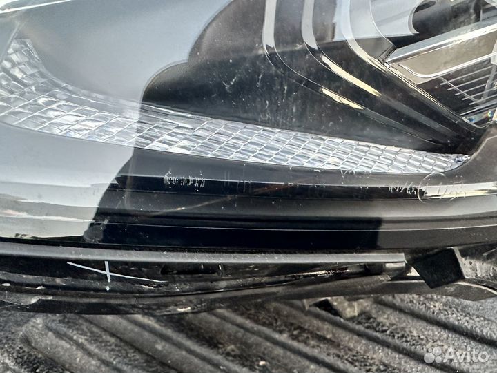 Фара правая бмв g30