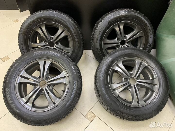 Комплект колёс nokian Hakkapeliitta8 195/65R15 95T