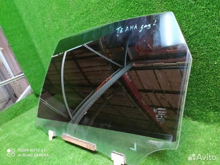 Стекло двери заднее левое Nissan Teana