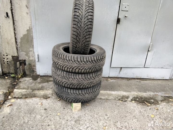 Nokian Tyres Hakkapeliitta 9 SUV 235/65 R18 110T