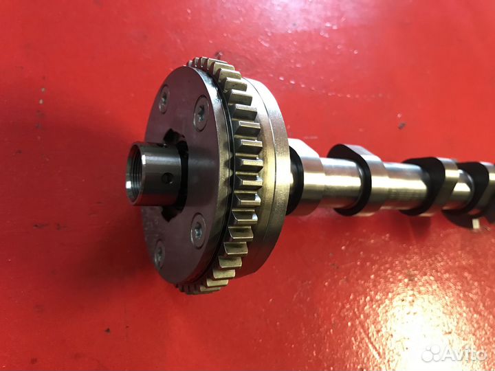 Распредвал впускной Skoda Octavia 1.8 CDA