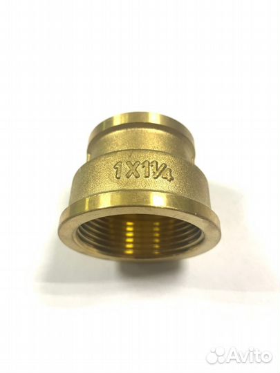 Муфта переходная латунная 1