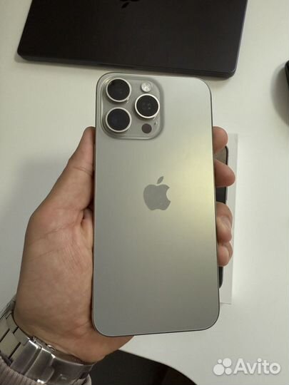 iPhone 15 Pro Max, 256 ГБ