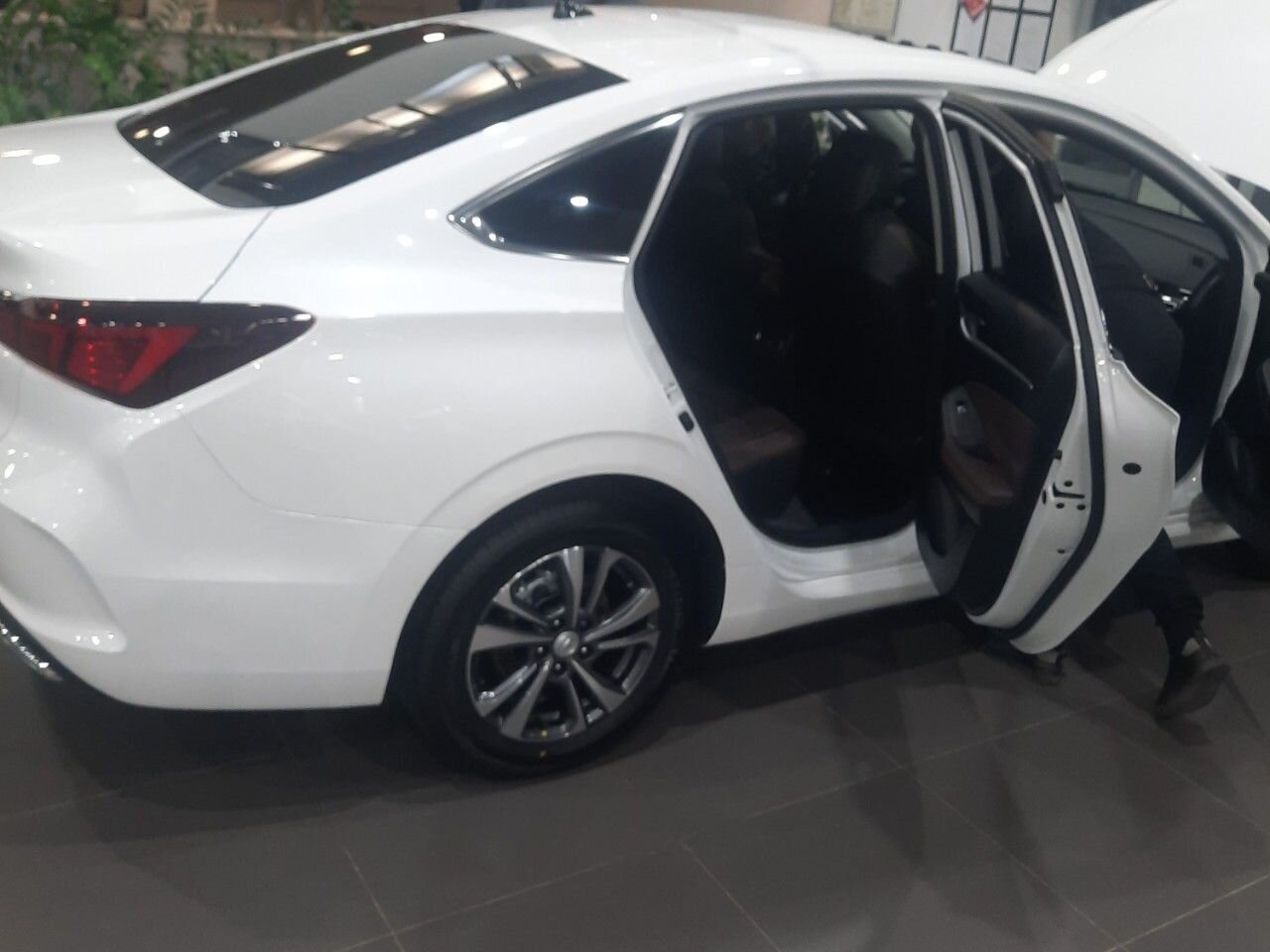 Changan Eado Plus: фото владельца