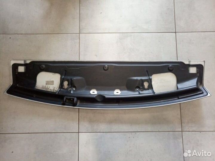 Спойлер крышки багажника Land Rover Range Rover