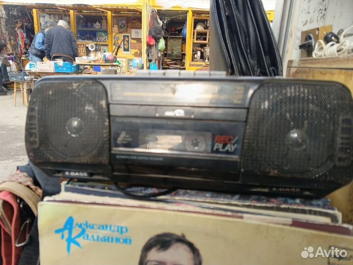 Музыкальный центр