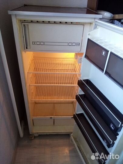 Холодильник