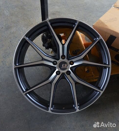 Диски R22 Rolls - Royce BMW Mercedes