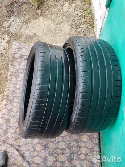 Pirelli P Zero 235/35 R19 91Y