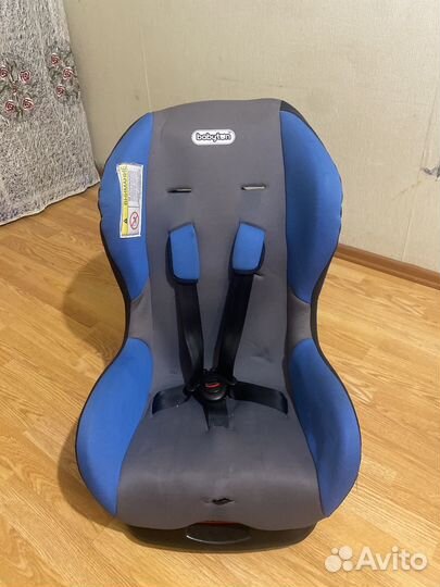 Автомобильное кресло