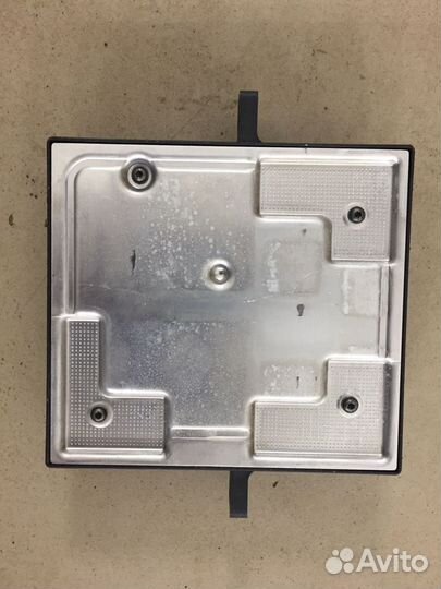 Блок бортовой сети audi A8 D3 quattro