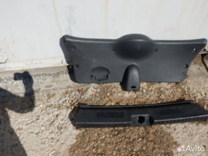 Обшивка двери багажника LADA Kalina 2 универсал