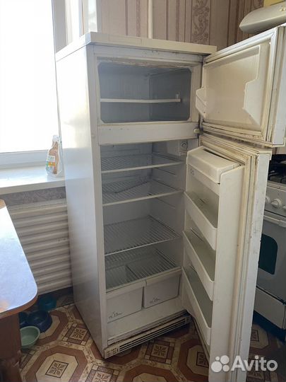 Холодильник бу на запчасти