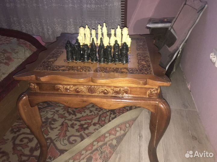 Шахматы нарды шашки 3 в 1 ручной работы