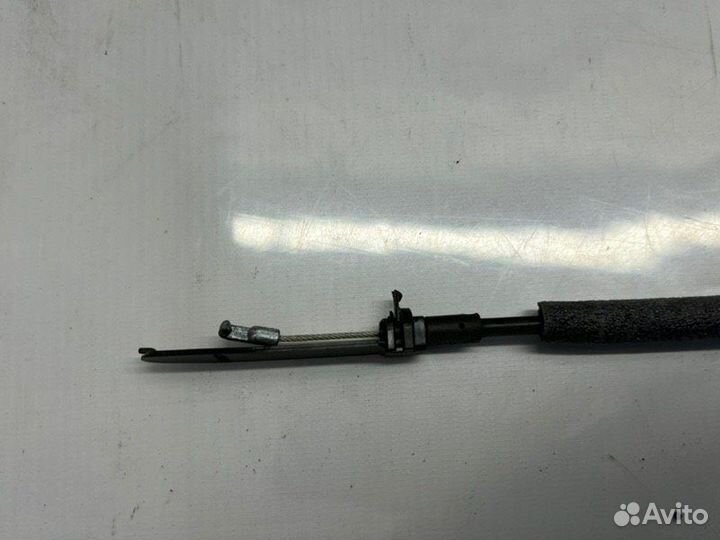 Трос открывания двери задний левый Ford Focus 3