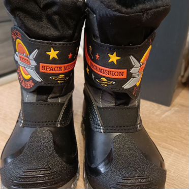 Сноубутсы для мальчика 25