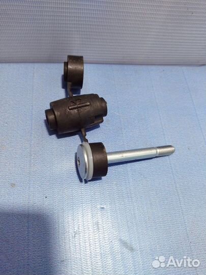 Стойка стабилизатора Renault sandero 2 Лев, Прав