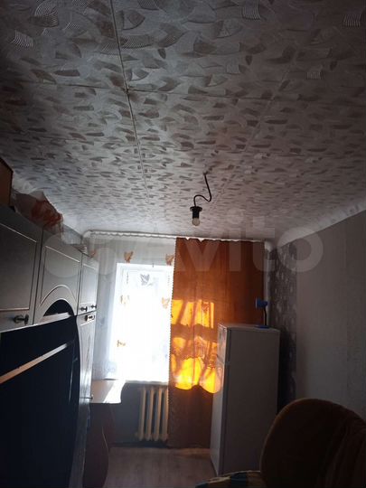 Комната 13 м² в 5-к., 4/4 эт.