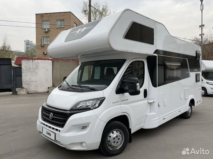 Полуинтегрированный Hobby Siesta, 2018