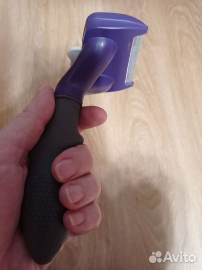 Фирменный дешеддер-фурминатор FURminator для кошек