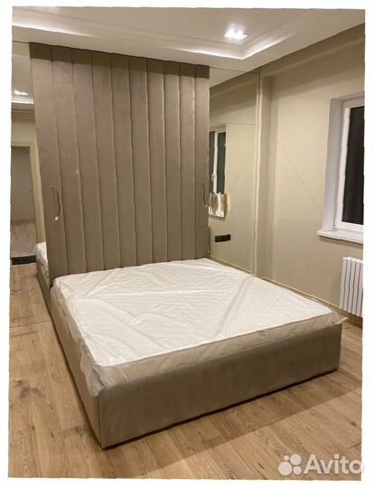 Кровать с подъёмным механизмом