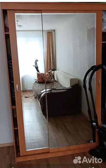 Отдам даром шкаф