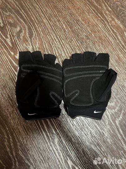 Nike Перчатки мужские для зала (утяжеленные)