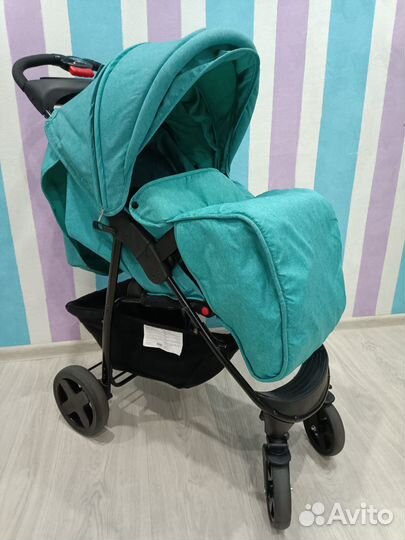 Прогулочная коляска