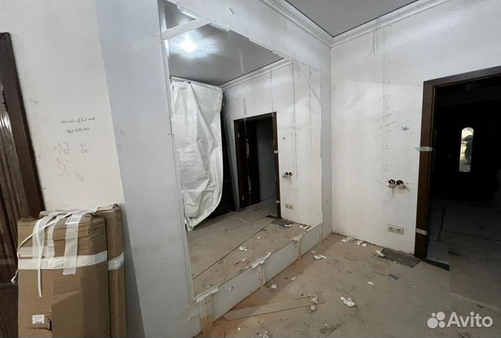 Зеркало на заказ по вашим размерам