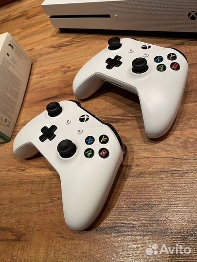 Xbox One S 1TB Ростест
